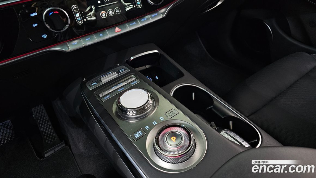 Genesis GV70 2.5T Gasoline 2WD, 2022