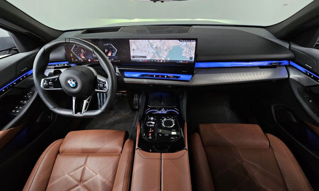 BMW 5-Series 530i xDrive M Sport, 2024