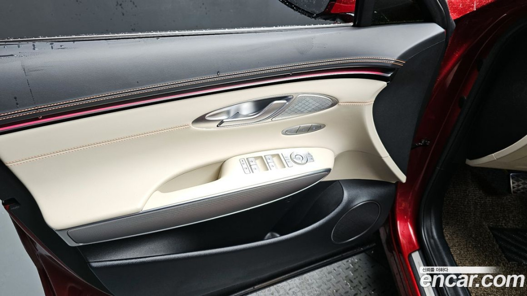 Genesis GV70 2.5T Gasoline 2WD, 2025