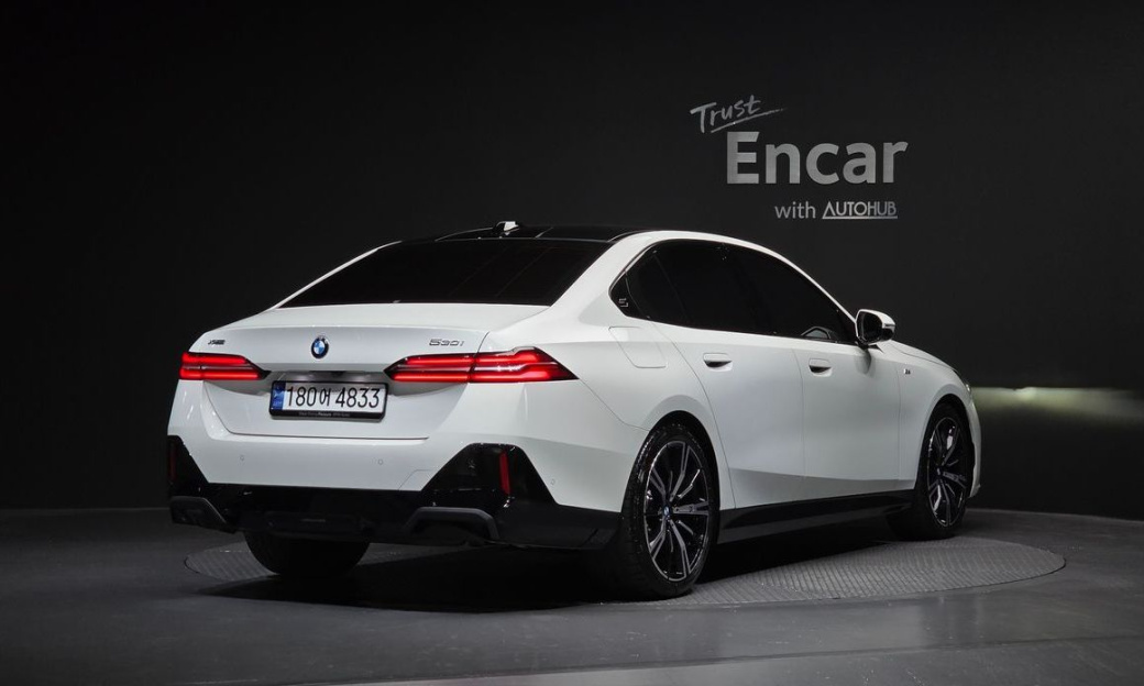 BMW 5-Series 530i xDrive M Sport, 2024