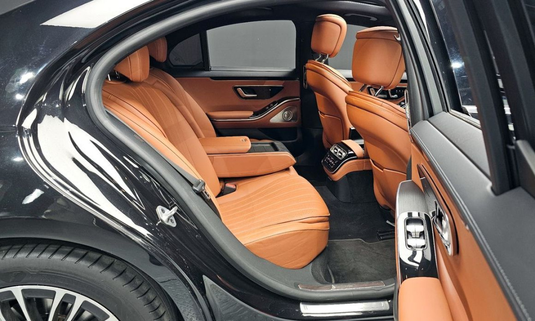 Mercedes-Benz S-Class S350 d, 2022