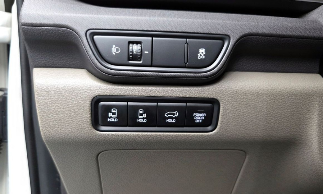 Kia Carnival 9-Seater Noblesse, 2024