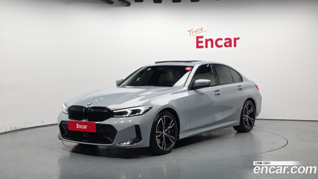BMW 3-Series 320i M Sport, 2023