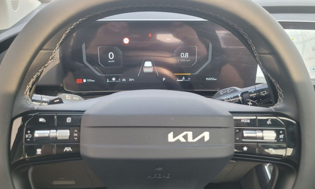 Kia Carnival 9-Seater Gravity, 2025