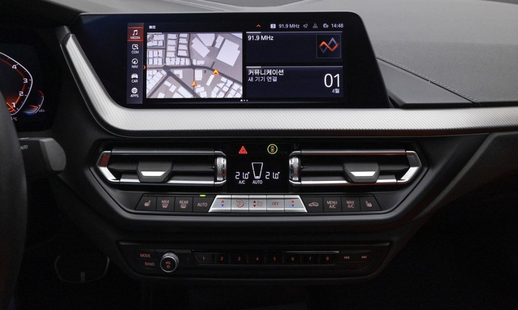BMW 2-Series M235i xDrive, 2024