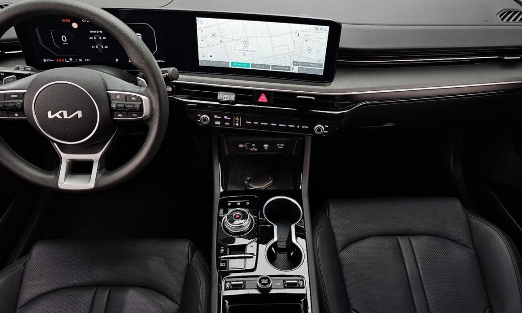 Kia K5 2.0, 2024