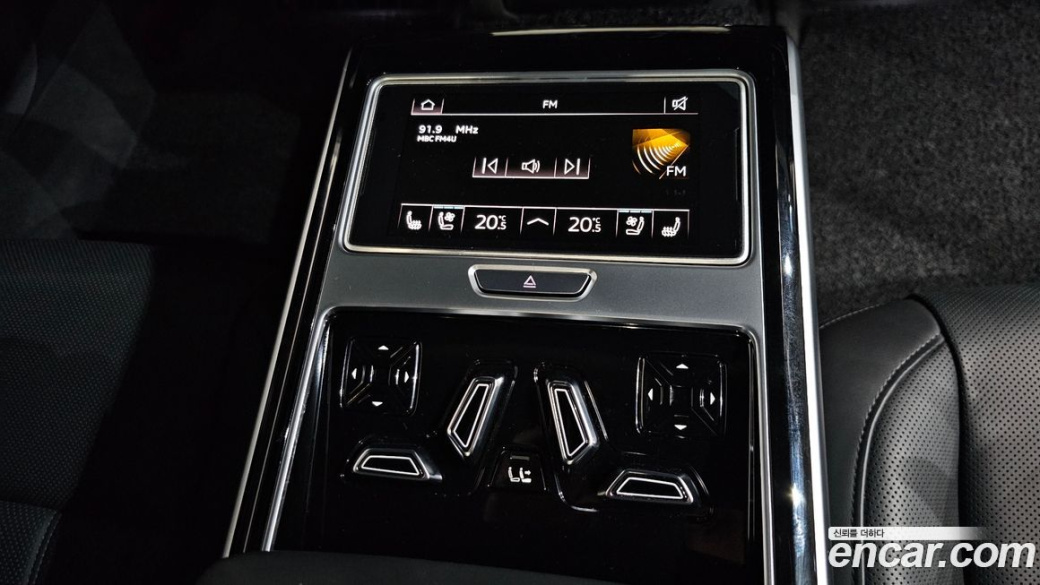 Audi A8 55 TFSI Quattro LWB, 2021