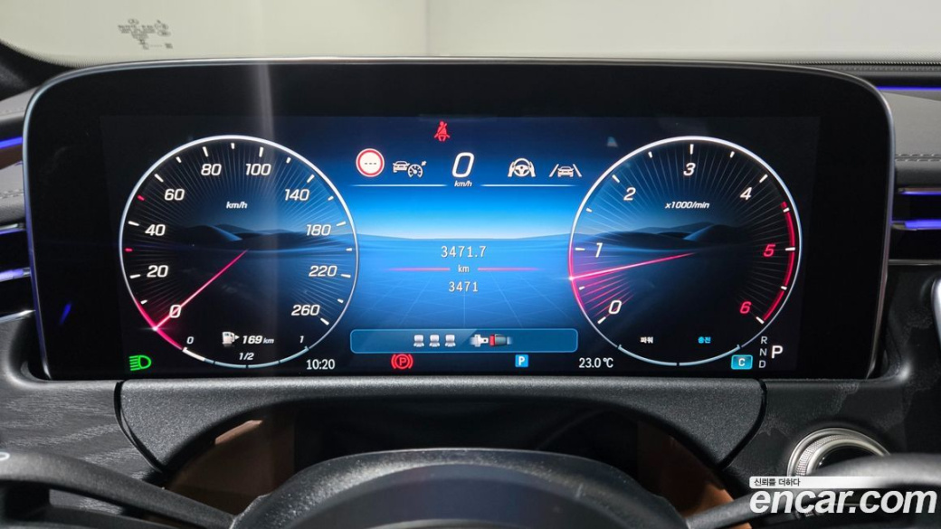 Mercedes-Benz E-Class E220d 4MATIC Exclusive, 2025