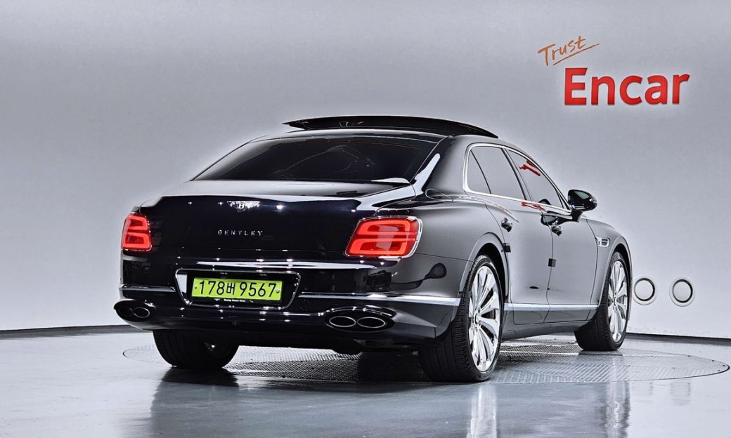 Bentley Flying Spur 4.0, 2022