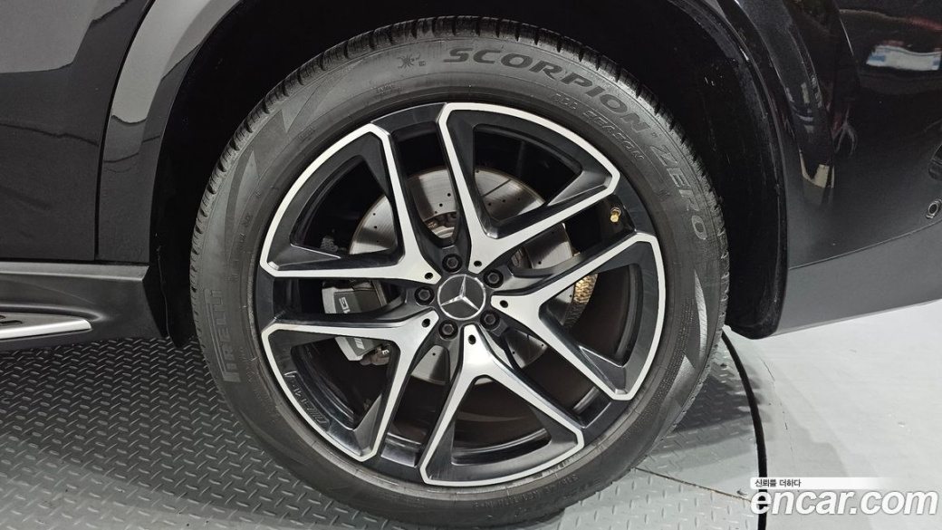 Mercedes-Benz GLE-Class AMG GLE53 4MATIC+ Coupe, 2021