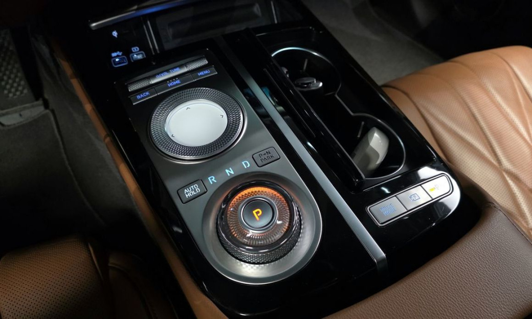 Genesis G80 Gasoline 2.5 Turbo AWD, 2022