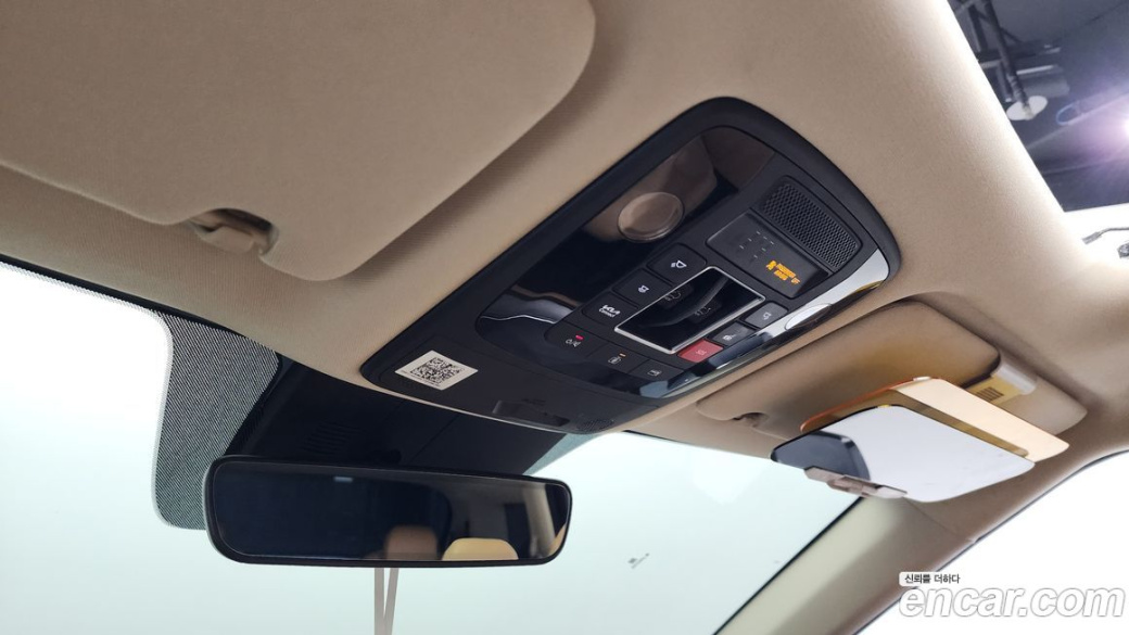 Kia Carnival 9-Seater Signature, 2023