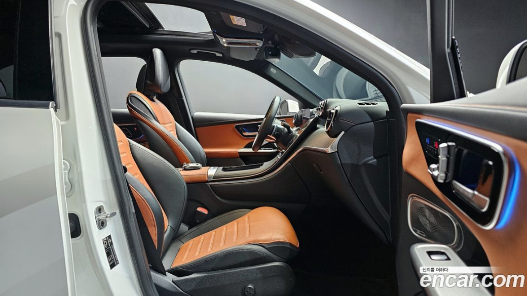 Mercedes-Benz GLC-Class GLC300 4MATIC AMG Line, 2024