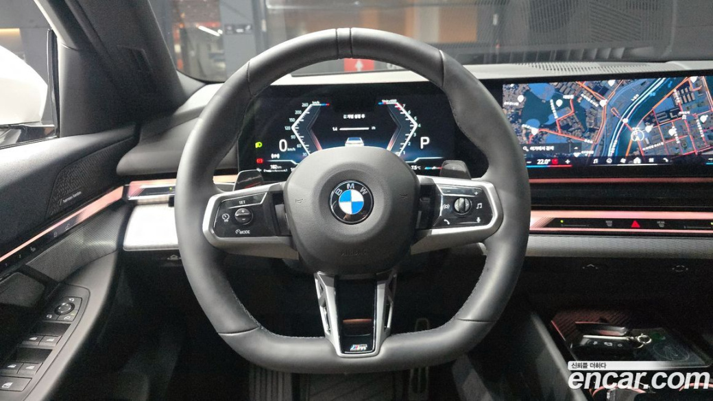 BMW 5-Series 520i M Sport, 2025