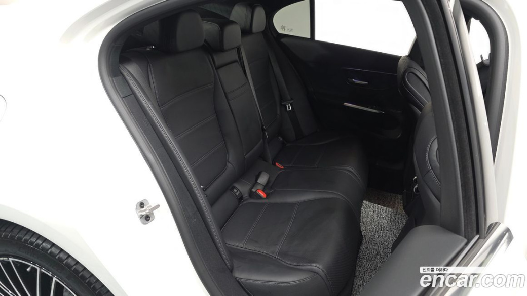 Mercedes-Benz C-Class C200 Avantgarde, 2024