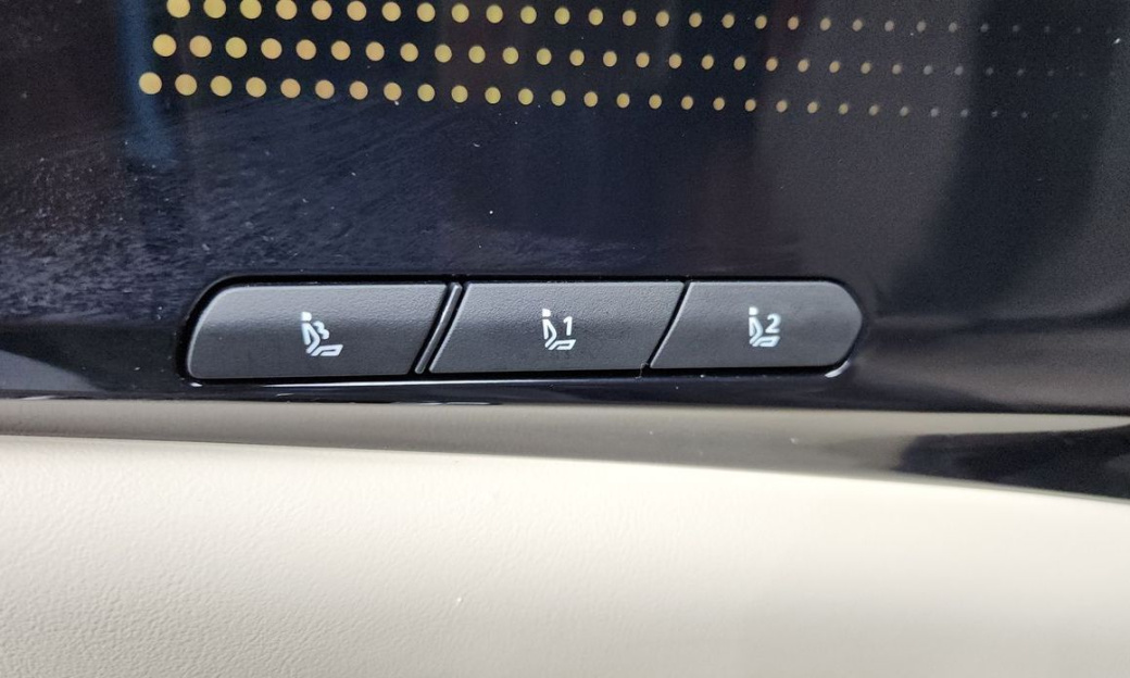 Kia Carnival 9-Seater Gravity, 2025