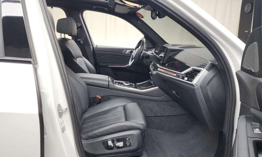 BMW X5 xDrive 40i M Sport, 2024