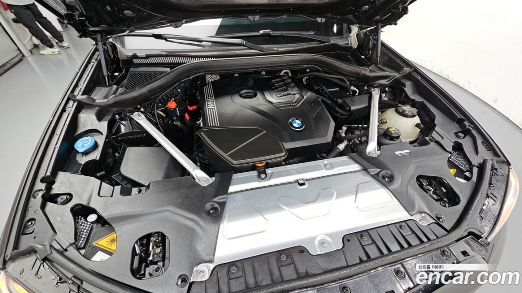 BMW X4 xDrive20i M Sports Pro, 2022