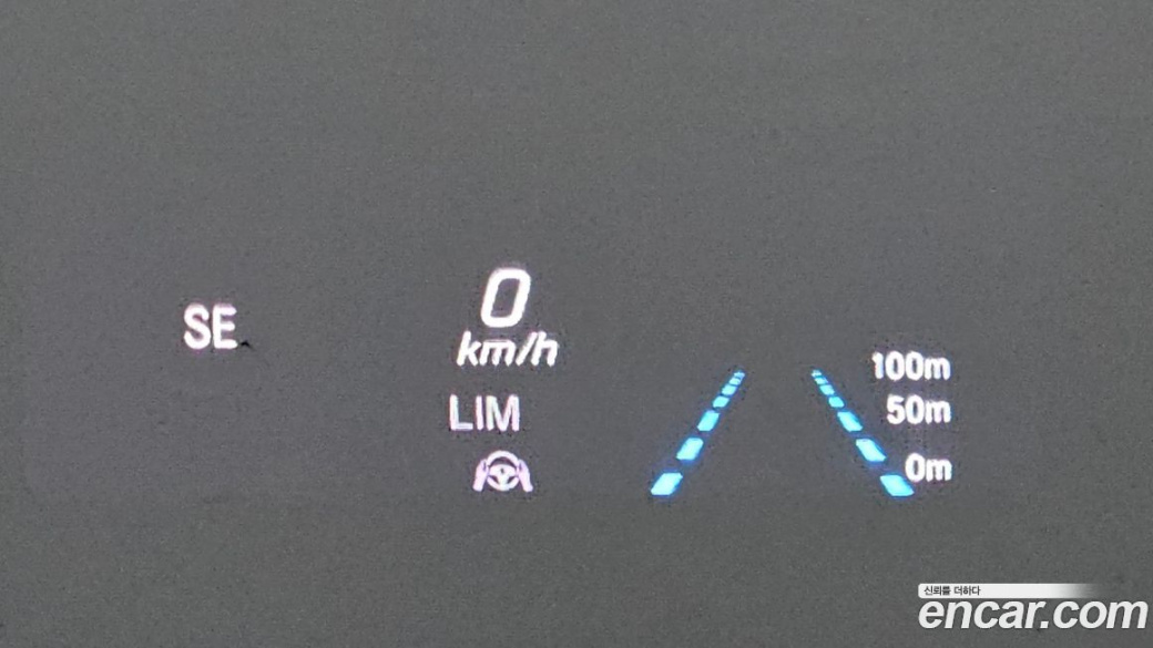 Mercedes-Benz E-Class E350 4MATIC AMG Line, 2023