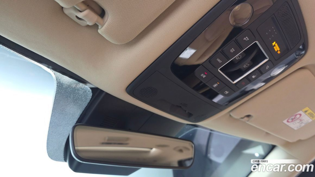 Kia Carnival 9-Seater Signature, 2021