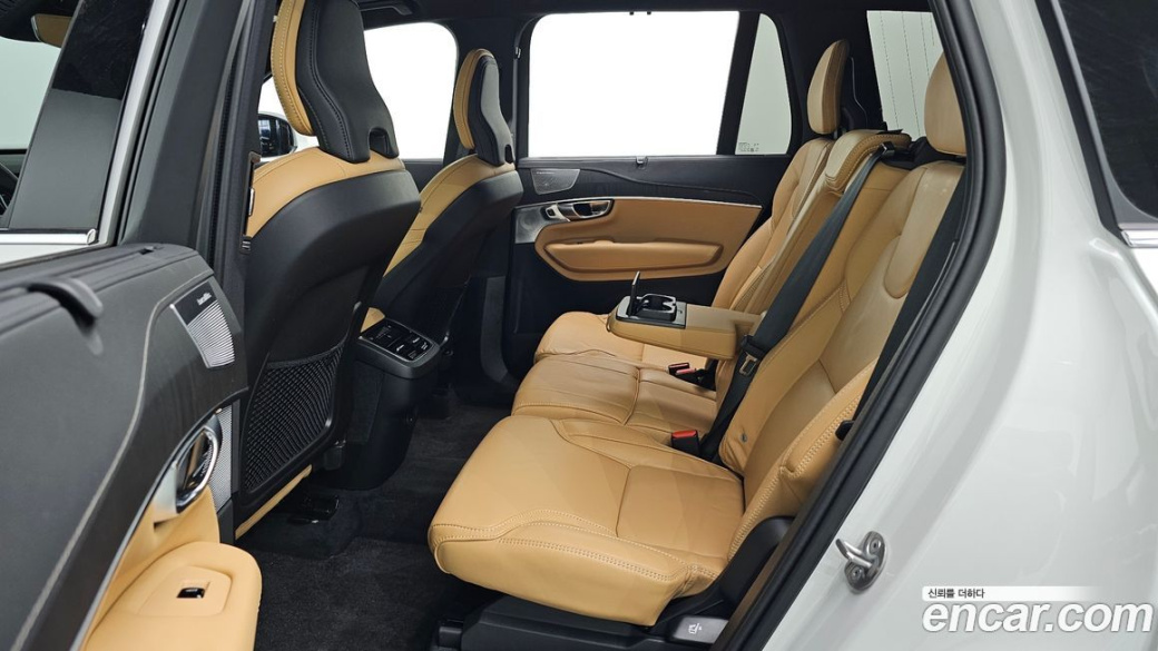 Volvo XC90 B6 Ultimate Bright, 2024