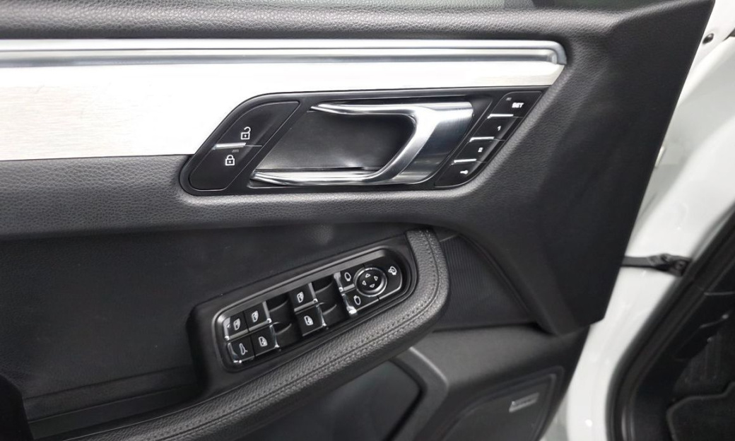 Porsche Macan 2.9 S, 2022
