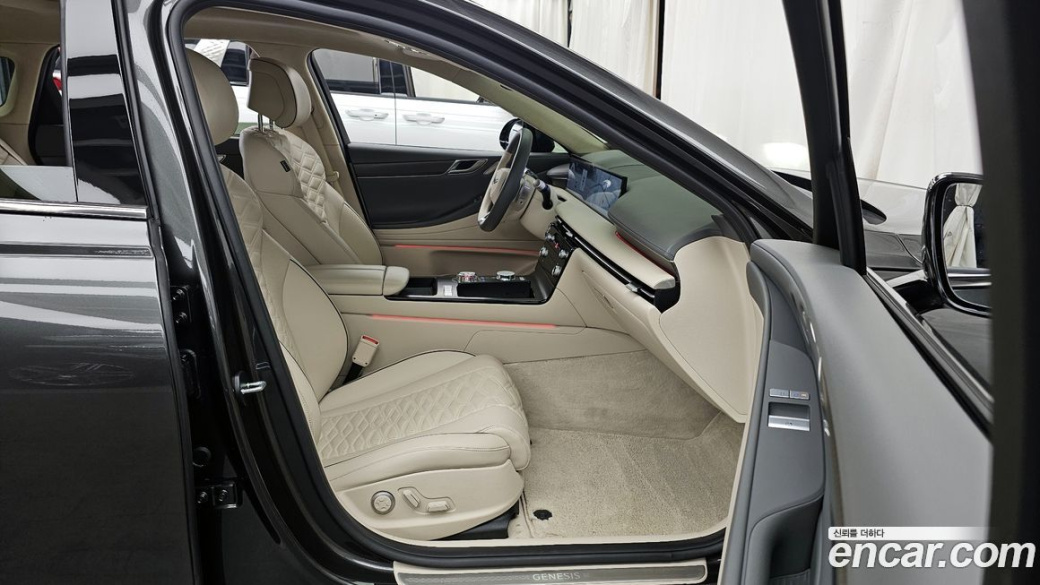 Genesis G80 Gasoline 2.5 Turbo AWD, 2025