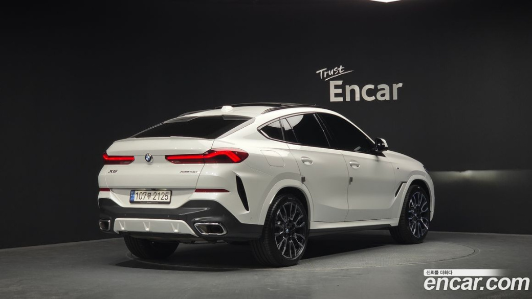 BMW X6 xDrive40i M Sport, 2024