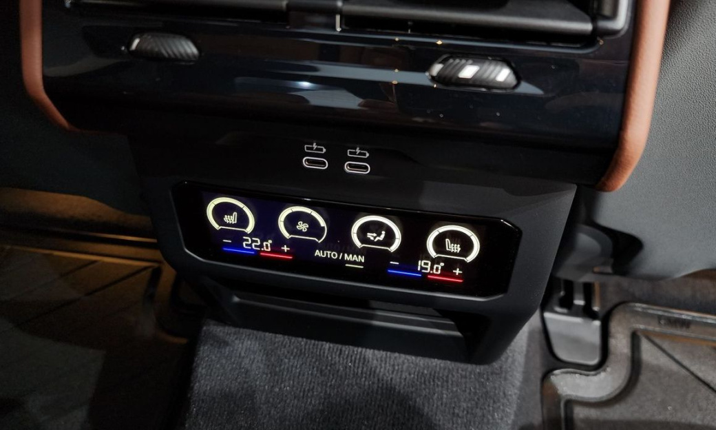 BMW 5-Series 530i xDrive M Sport, 2025