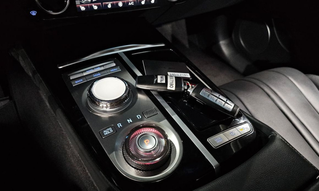 Genesis G80 Gasoline 2.5 Turbo AWD, 2023