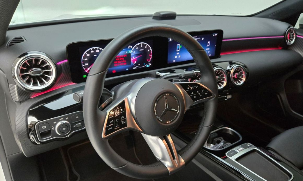 Mercedes-Benz A-Class A220 Hatchback, 2025