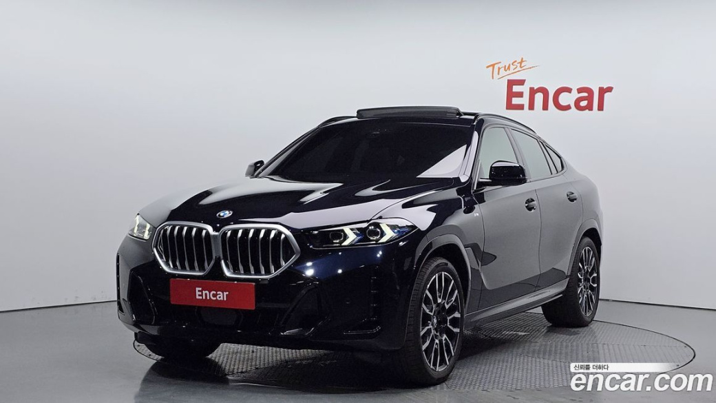 BMW X6 xDrive40i M Sport, 2024