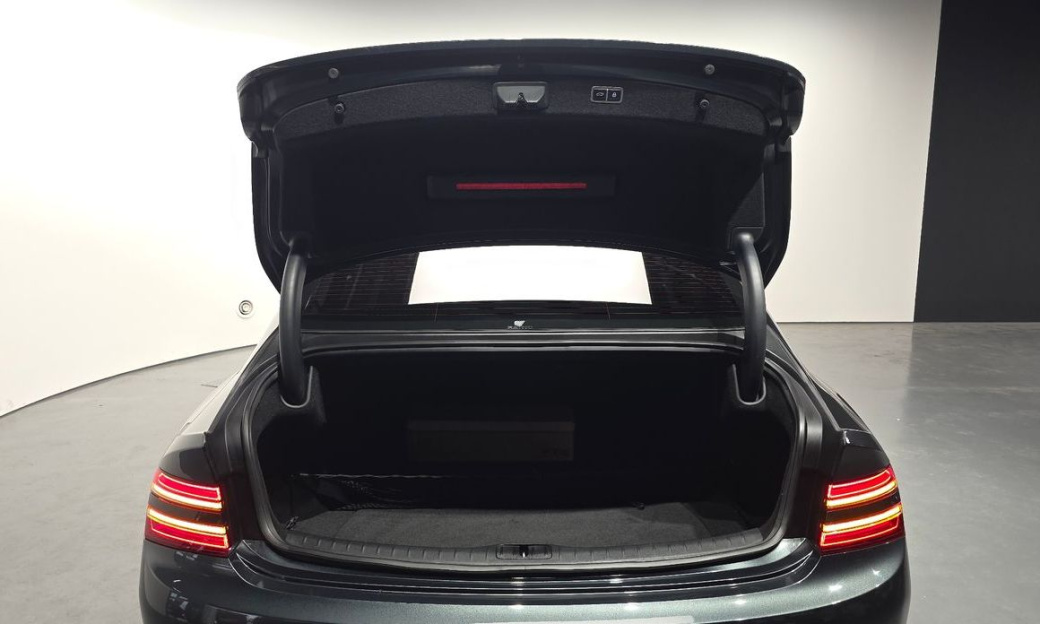 Genesis G80 Gasoline 2.5 Turbo AWD, 2023