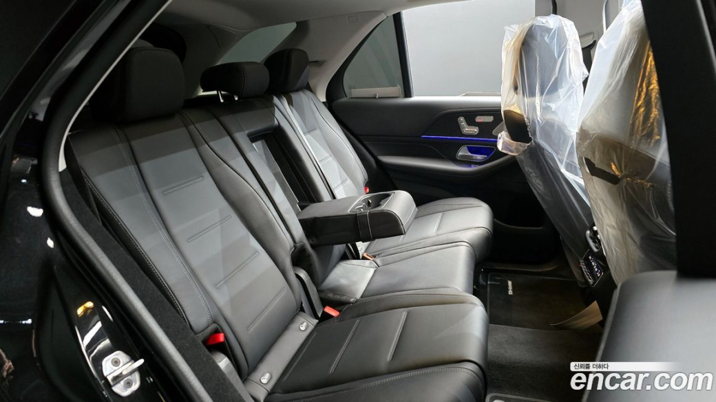 Mercedes-Benz GLE-Class GLE450 4MATIC AMG Line, 2026