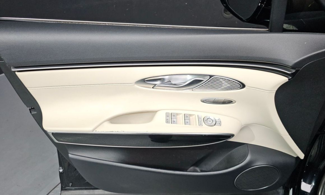 Genesis GV70 2.5T Gasoline 2WD, 2021