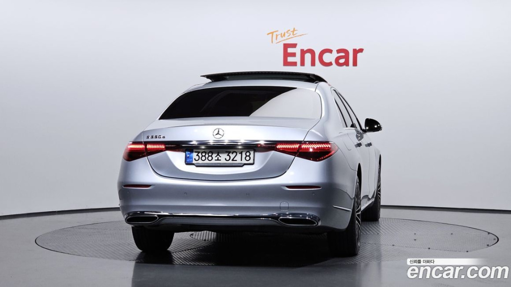 Mercedes-Benz S-Class S350 d, 2022