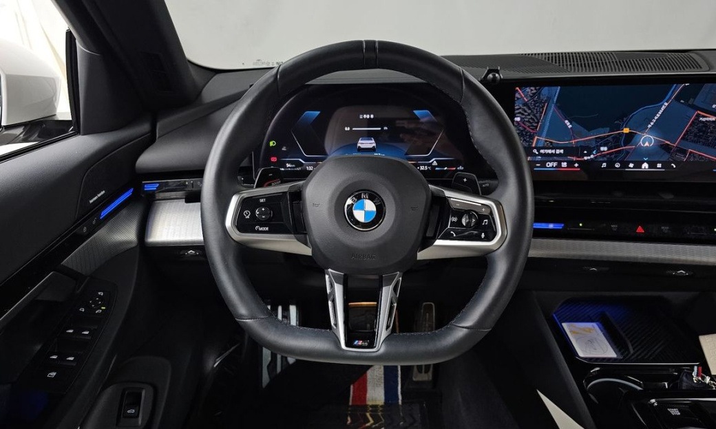 BMW 5-Series 520i M Sport, 2024