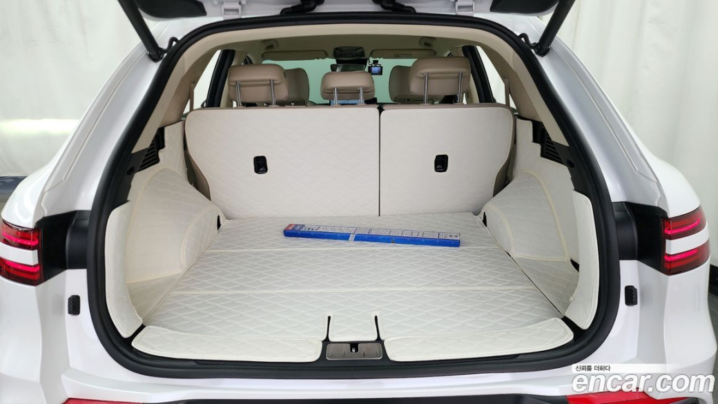 Genesis GV70 2.5T Gasoline 2WD, 2021