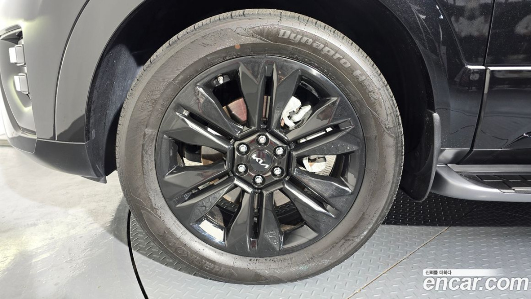 Kia Mohave Diesel 3.0 4WD 6-Seater, 2022