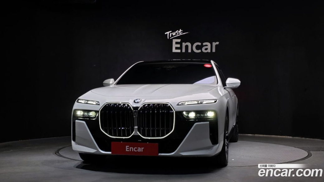 BMW 7-Series 740i xDrive M Sport, 2024