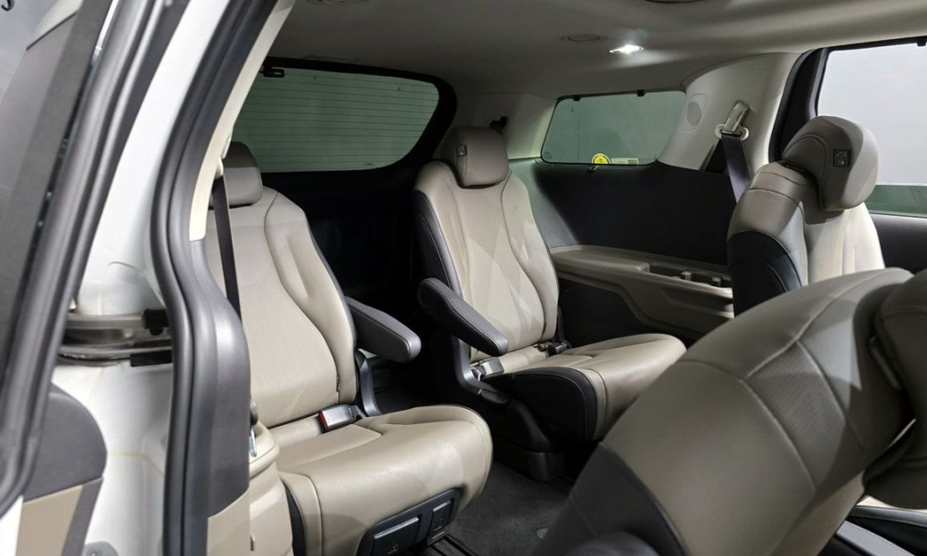 Kia Carnival 9-Seater Noblesse, 2024