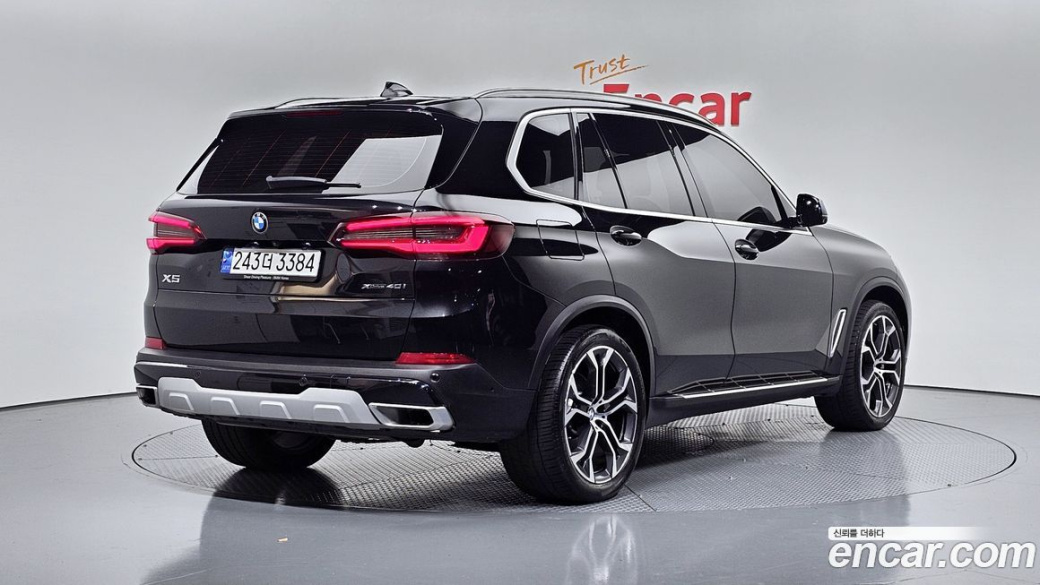 BMW X5 xDrive 40i M Sport, 2023
