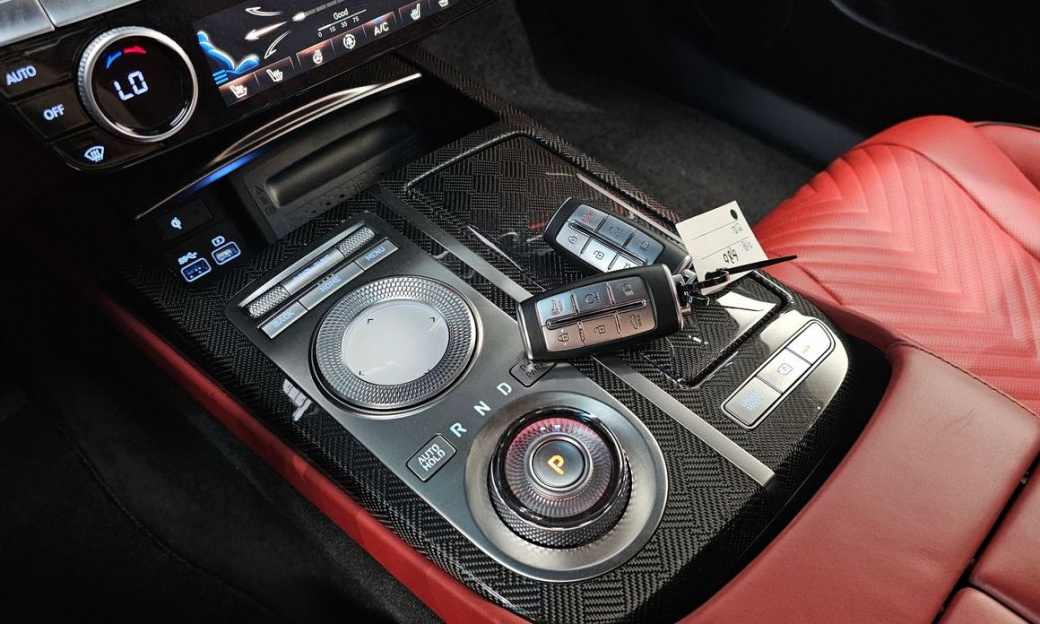 Genesis G80 Gasoline 2.5 Turbo AWD, 2022