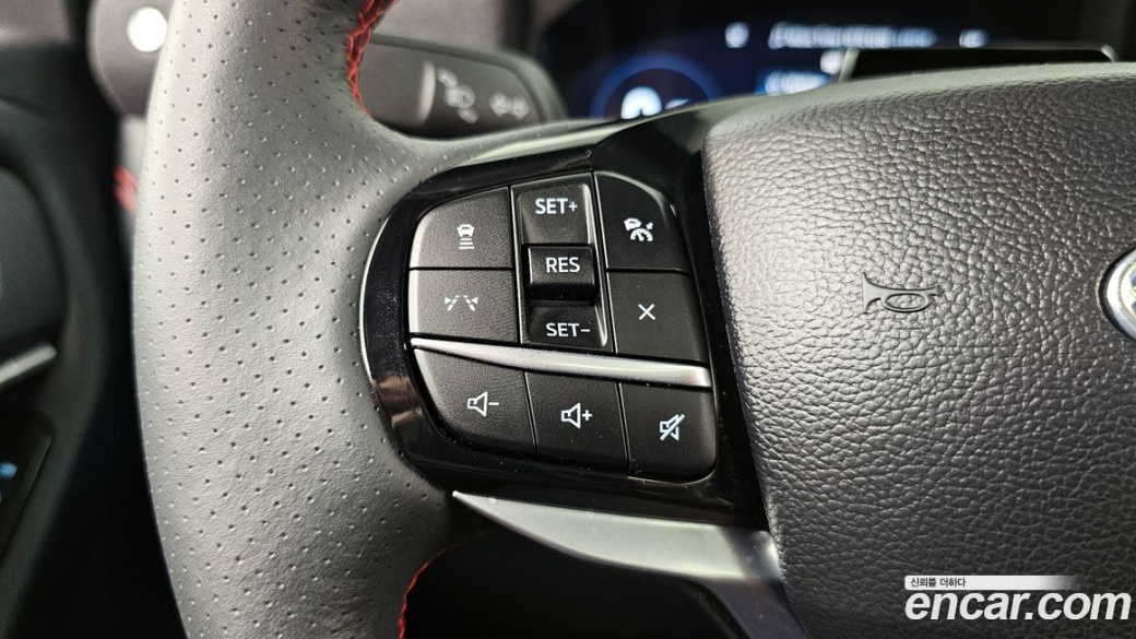 Ford Explorer 2.3 ST-Line 4WD, 2025