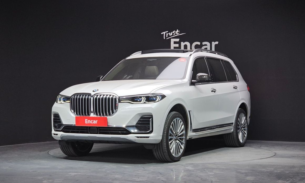 BMW X7 xDrive 40i Design Pure Excellence 7-Seater, 2022