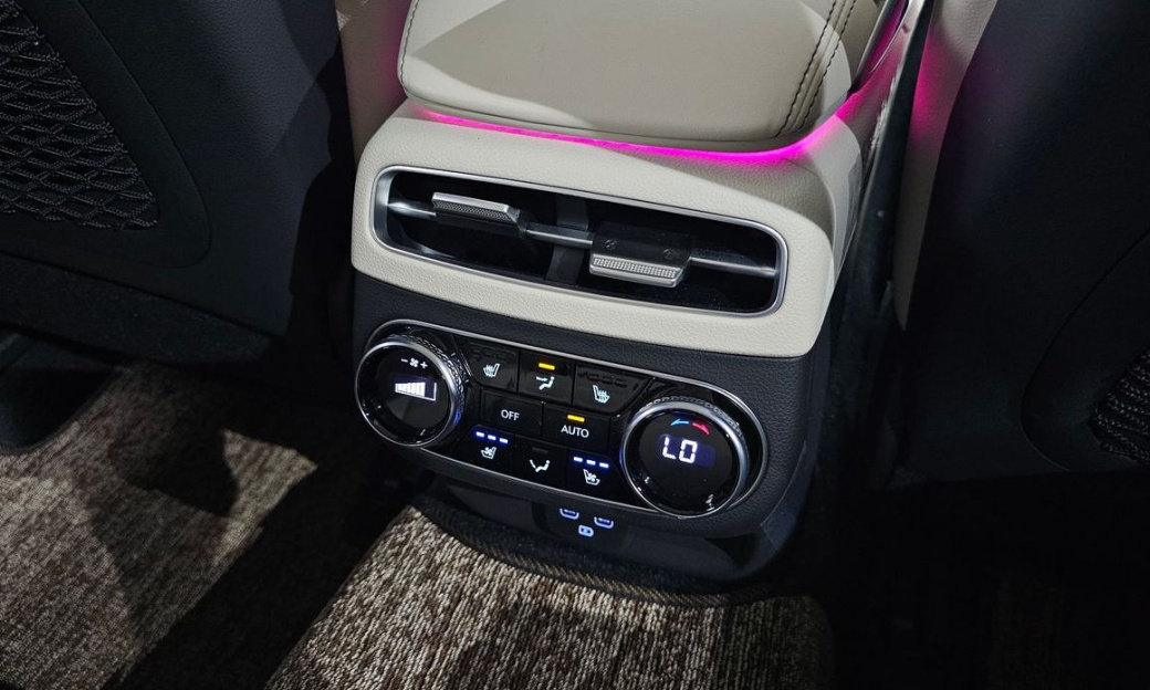 Genesis GV70 2.5T Gasoline AWD, 2024