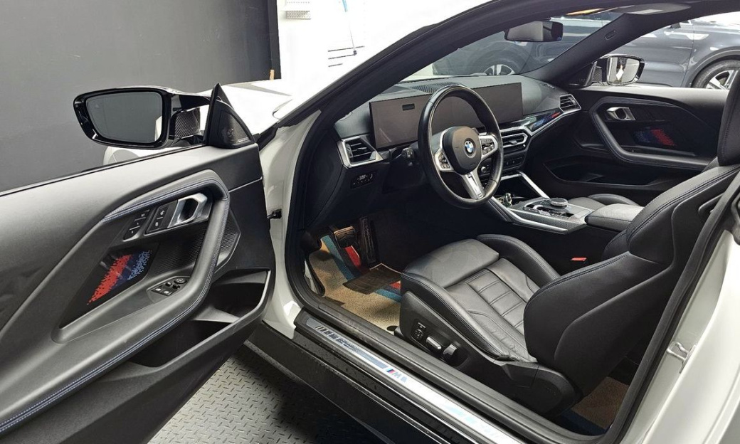 BMW 2-Series M240i xDrive Coupe, 2024