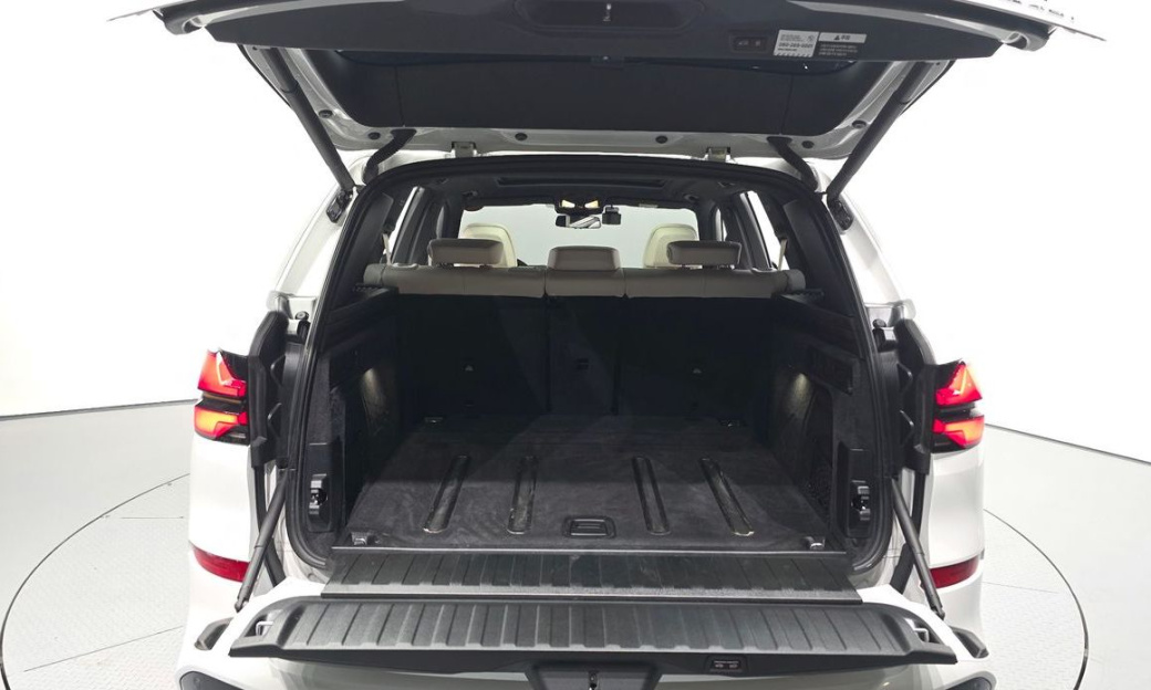 BMW X5 xDrive 40i M Sport, 2025