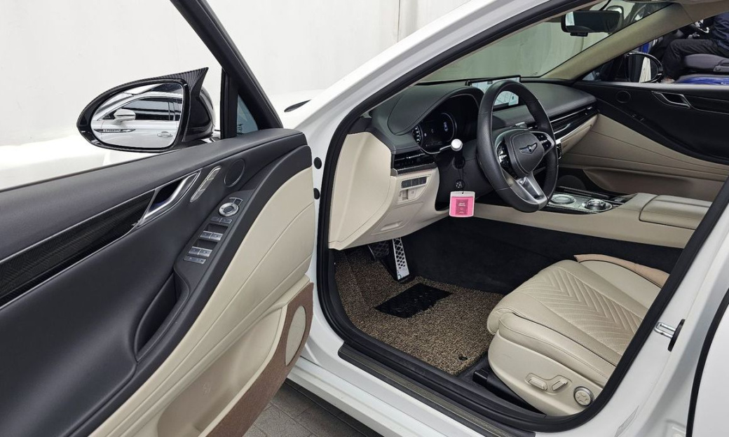 Genesis G80 Gasoline 2.5 Turbo AWD, 2022