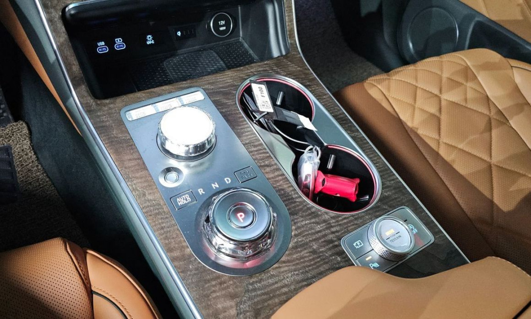 Genesis GV80 2.5T Gasoline AWD, 2025